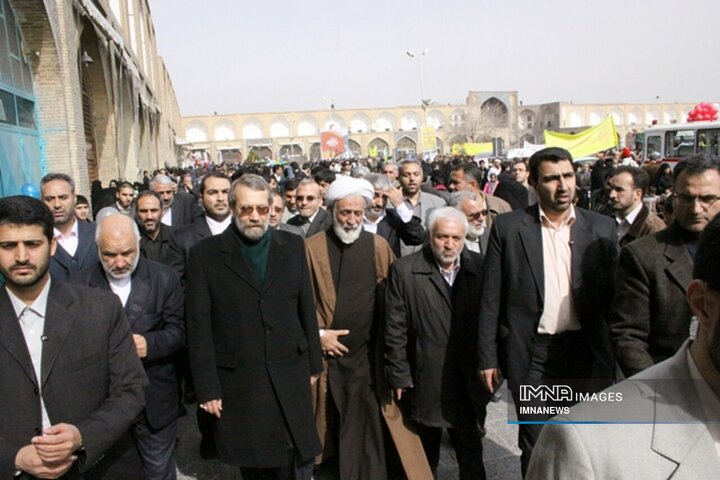 تصاویری از سفرهای شهید «علی لاریجانی» به اصفهان
