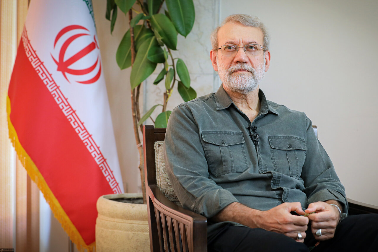 از هک شدن فایل های صوتی شبکه اینترنشنام تا شهادت علی لاریجانی