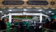 توزیع افطاری در حرم رضوی با حضور خادمیاران اصفهانی