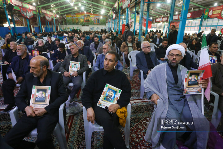 مراسم بزرگداشت شهدای جنگ رمضان در اصفهان