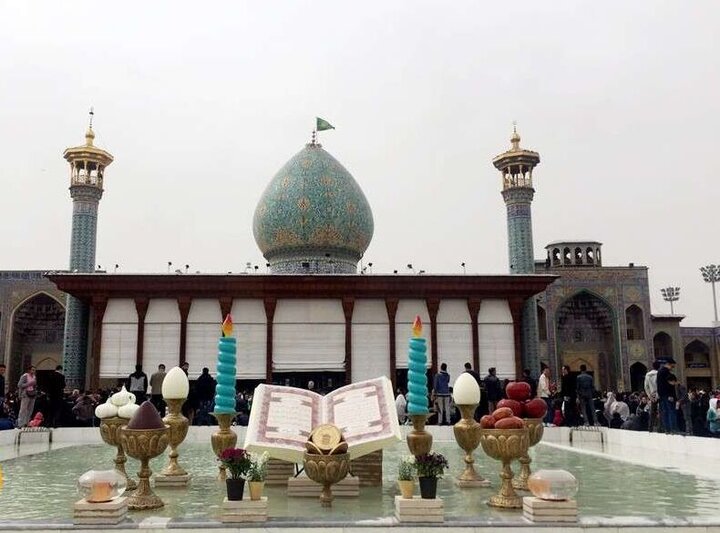 فیلم|سال نو با دعا برای رزمندگان در حرم شاهچراغ