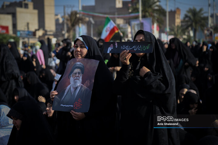 اقامه باشکوه نماز عید فطر در اهواز