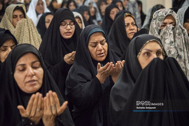نماز باشکوه عید فطر در شیراز