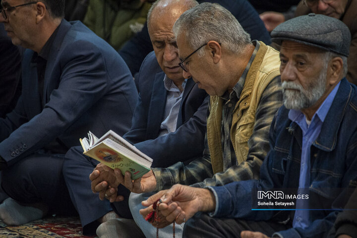 نماز باشکوه عید فطر در شیراز