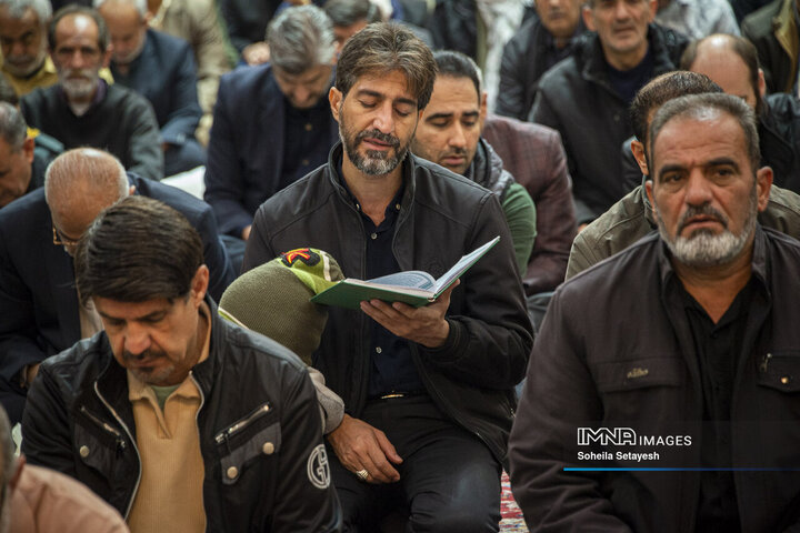نماز باشکوه عید فطر در شیراز