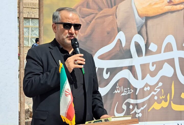 نمایشگاه‌های اقتصاد مقاومتی فرصتی برای معرفی توانمندی‌های محلی و ایجاد نشاط اجتماعی است