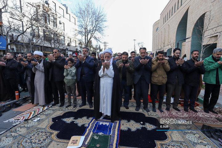 اقامه نماز عید سعید فطر در اراک