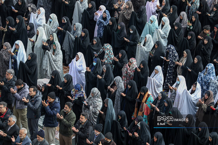 اقامه نماز عید سعید فطر در اراک