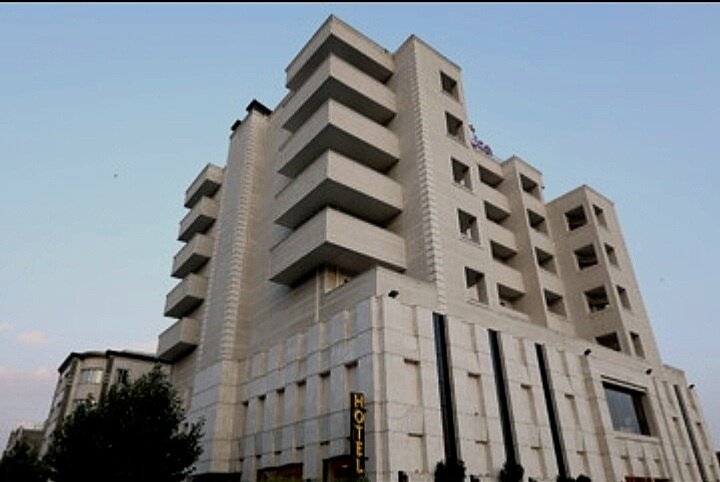 آماده‌سازی بیش از ۷۵۰۰ تخت در مراکز اقامتی کردستان