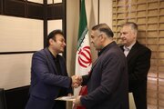 جنگ نابرابر با ناتو و اجماع جهانی علیه ایران، ریشه در حفظ هویت ملی دارد