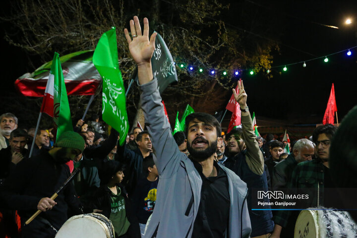 مراسم وداع با 5 شهید خانواده نصر آزادانی