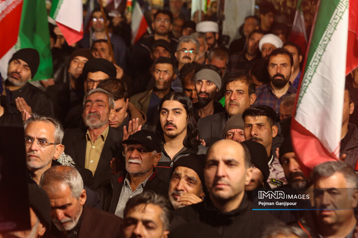 مراسم وداع با 5 شهید خانواده نصر آزادانی