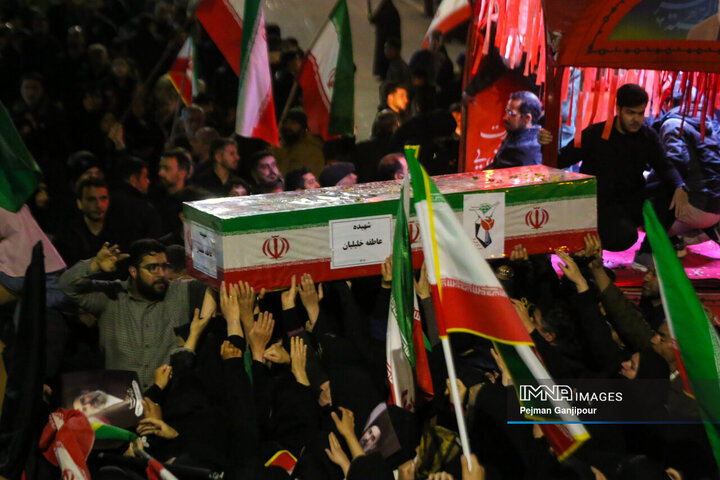 مراسم وداع با 5 شهید خانواده نصر آزادانی