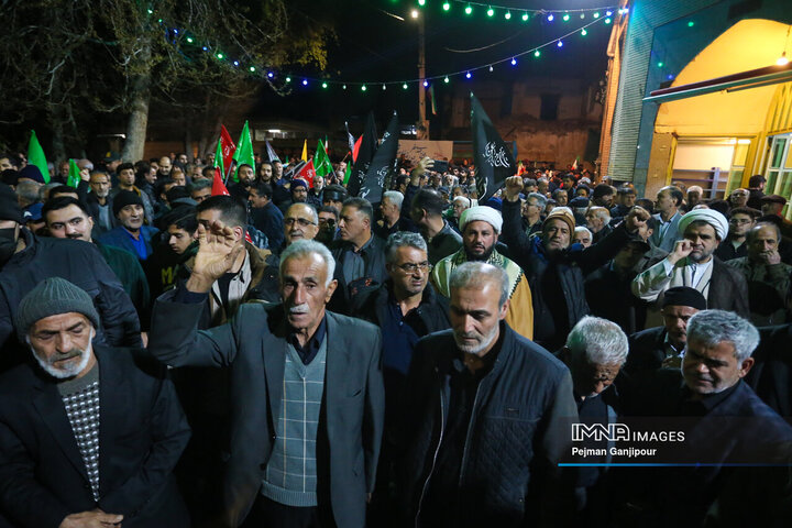 مراسم وداع با 5 شهید خانواده نصر آزادانی