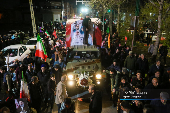 مراسم وداع با 5 شهید خانواده نصر آزادانی