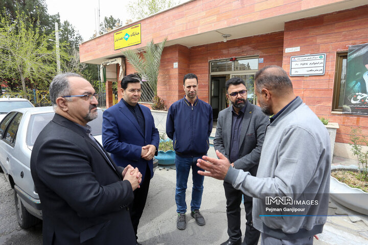 بازدید معاون حمل‌ونقل و ترافیک شهرداری اصفهان از واحدهای خدمت‌رسان شهری