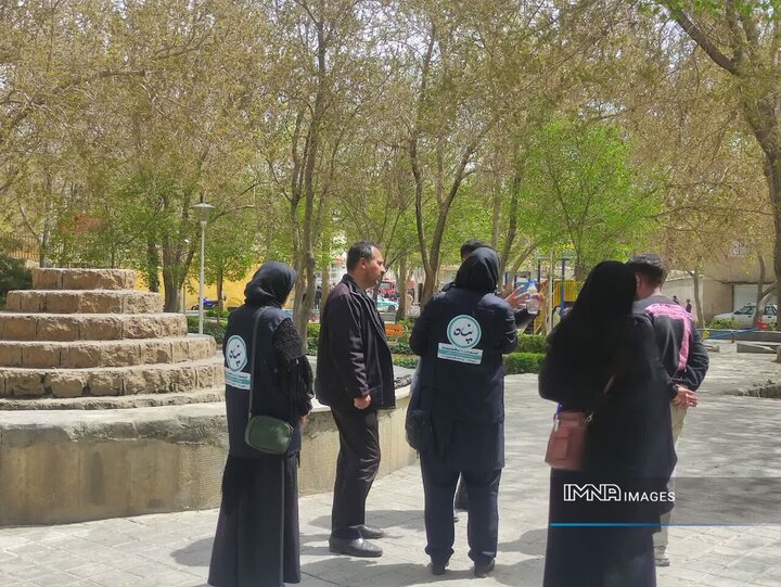 حضور گروه سفیران مشاوره «پناه» در محل حادثه خیابان معراج