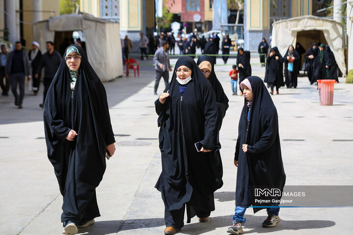 اولین نماز جمعه سال 1405 اصفهان