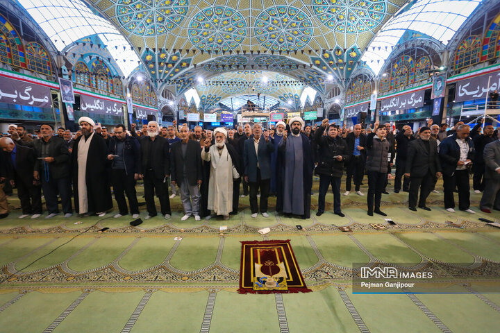 اولین نماز جمعه سال 1405 اصفهان