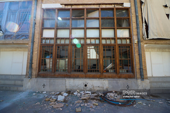 بازدید دبیرکل ملی یونسکو در ایران از آثار تاریخی آسیب دیده اصفهان