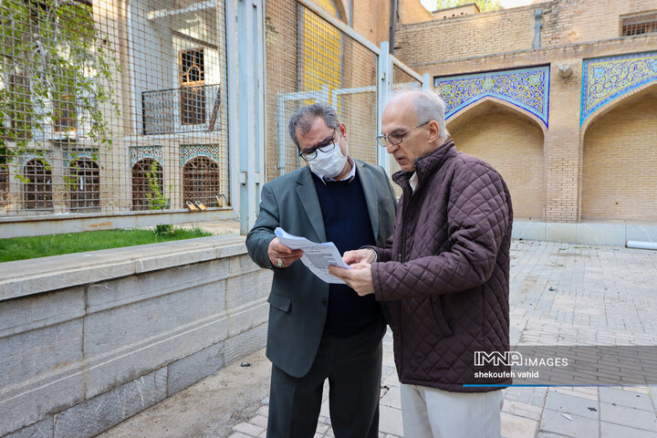 بازدید دبیرکل ملی یونسکو در ایران از آثار تاریخی آسیب دیده اصفهان