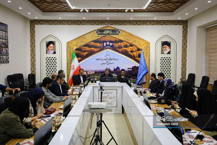 نشست مشترک دبیرکل کمیسیون ملی یونسکو  و استاندار اصفهان