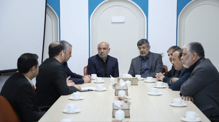 تأکید وزیر تعاون، کار و رفاه اجتماعی بر تغییر موازنه قدرت جهانی در سایه روحیه انقلابی