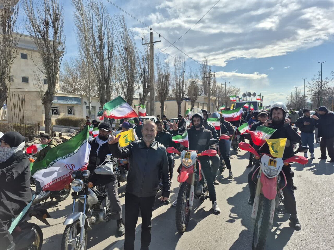  برگزاری رالی خانوادگی در اردبیل؛ اوج همدلی و تجدید بیعت با آرمانهای انقلاب