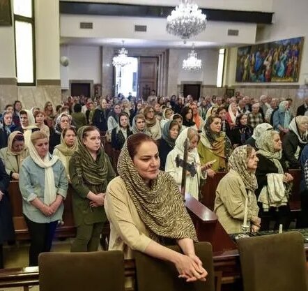 اینجا ایران است؛ خانه مشترک دل‌ها و دین‌ها