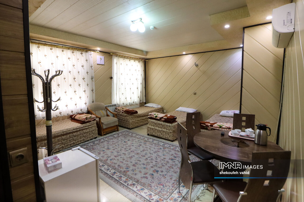 یک کلید، دو سرنوشت؛ روایت عجیب زن اصفهانی از نذر خدمت