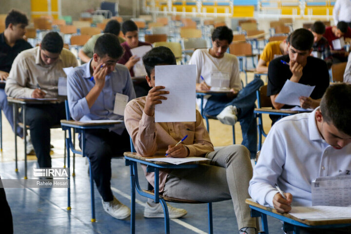 تمام آزمون‌های دانش‌آموزان مقطع متوسطه اول و پایه دهم مجازی شد