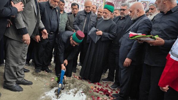 کلنگ ساخت مجدد مدرسه شجره طیبه میناب، زده شد