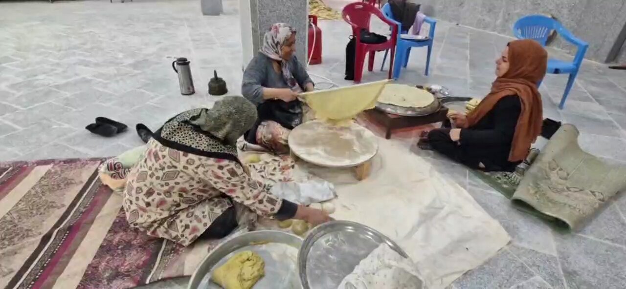 بانوان ونک در خط پشتیبانی؛ نان شیرین برای رزمندگان، عطر ایثار در شهر