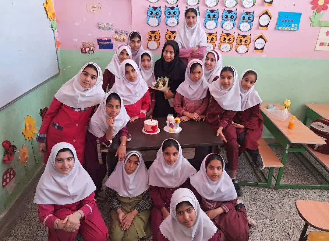 رویاهایی که زیر آوار مدرسه جا ماند
