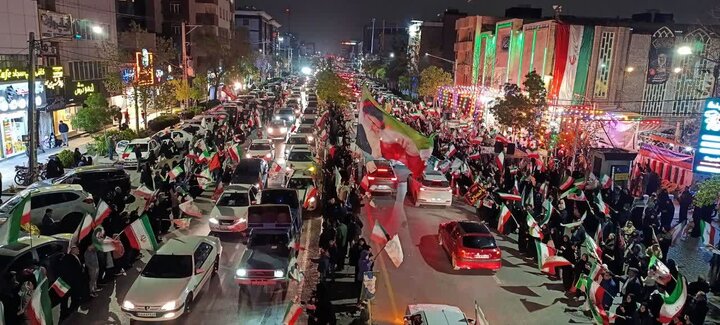 حضور حماسی مردم مشهد در موج چهل‌ویکم حضور در خیابان‌ها