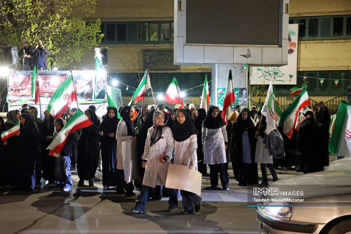 اجتماع کادر سلامت و درمان همدان در محکومیت حمله امریکایی صهیونی