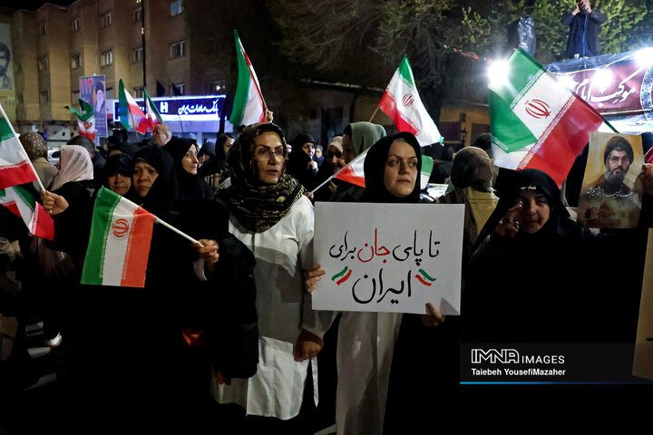 اجتماع کادر سلامت و درمان همدان در محکومیت حمله امریکایی صهیونی