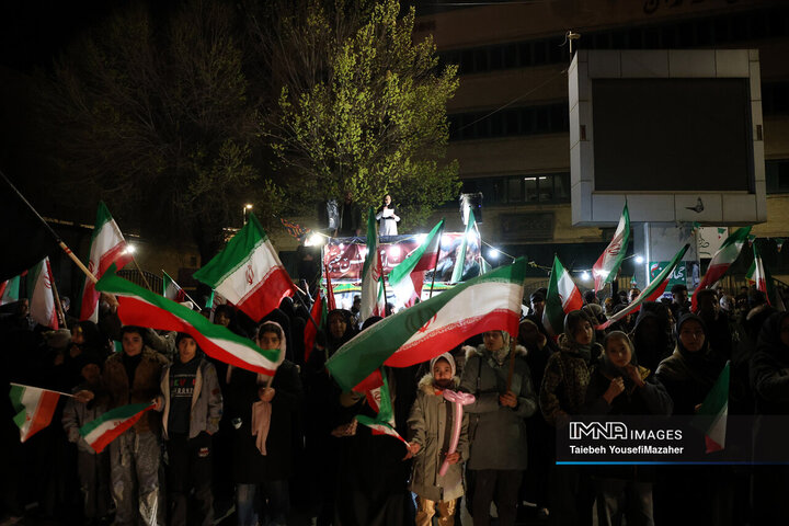 اجتماع کادر سلامت و درمان همدان در محکومیت حمله امریکایی صهیونی