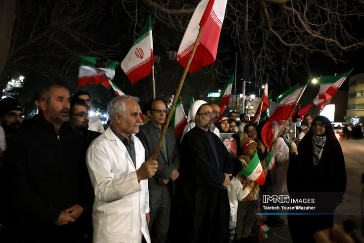 اجتماع کادر سلامت و درمان همدان در محکومیت حمله امریکایی صهیونی