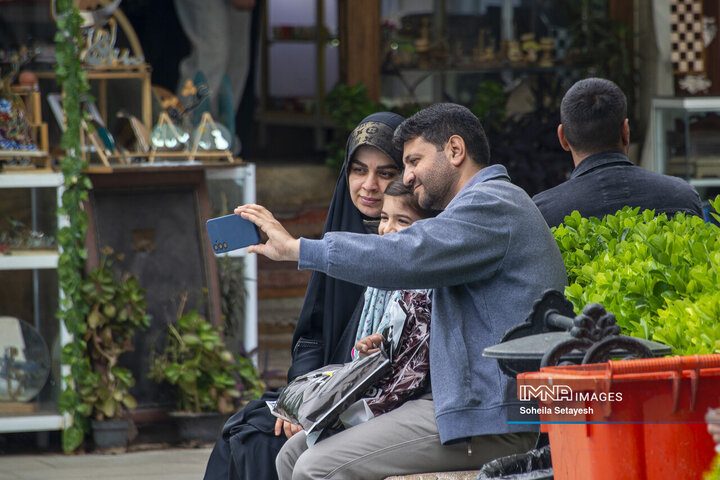 جریان زندگی در بازار وکیل شیراز