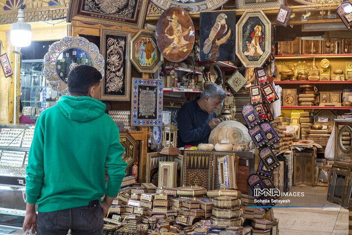 جریان زندگی در بازار وکیل شیراز