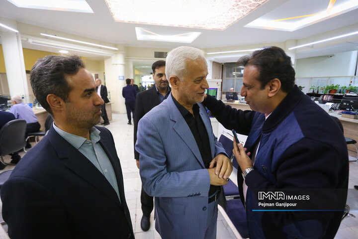 بازدید شهردار اصفهان از خدمت‌رسانی شهرداری‌ها به شهروندان