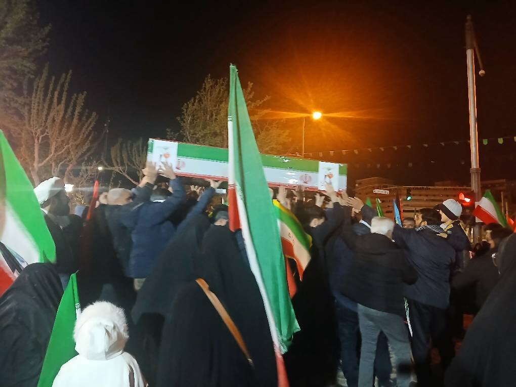 تا پای جان در میدان