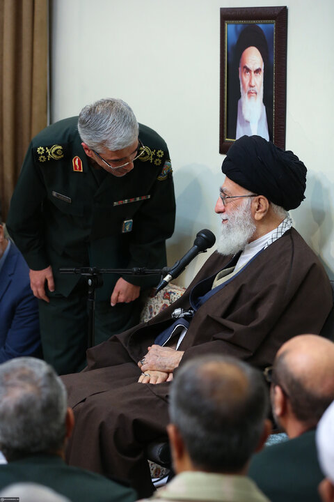 دیدار جمعی از فرماندهان ارشد نیروهای مسلح - فروردین 1397