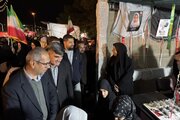 تداوم برگزاری مراسم‌ در میدان امام خمینی خوراسگان(ره)؛ سنگر مردم منطقه ۱۵ اصفهان