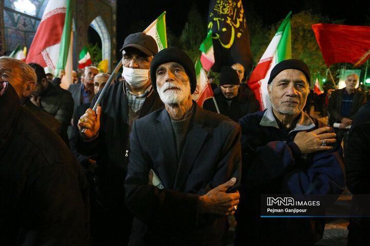 قافله عزاداری اربعین امام شهید در اصفهان