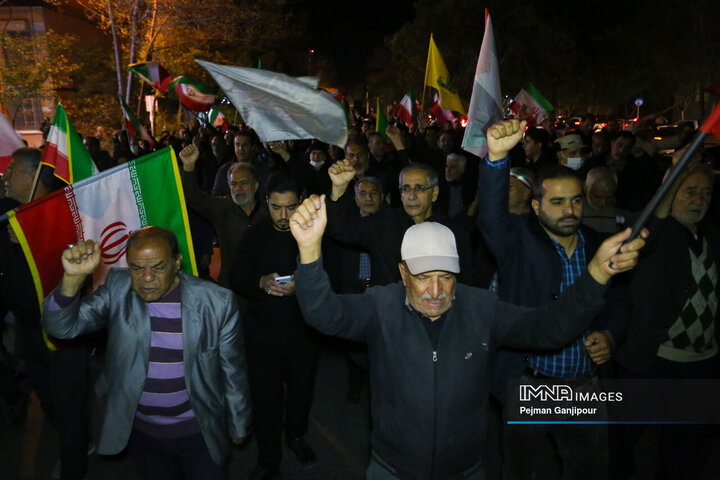 قافله عزاداری اربعین امام شهید در اصفهان