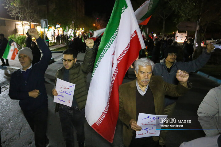 قافله عزاداری اربعین امام شهید در اصفهان