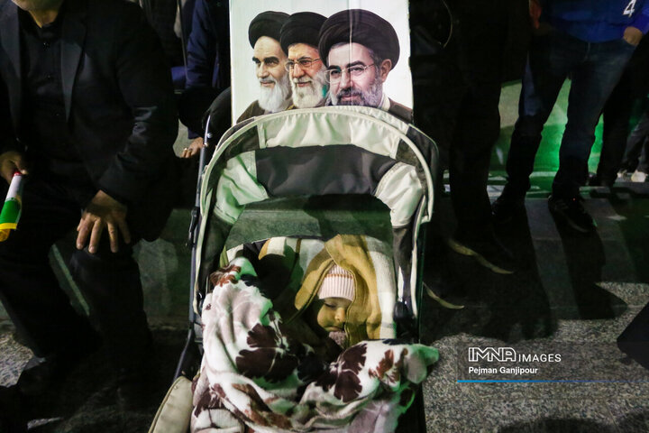 قافله عزاداری اربعین امام شهید در اصفهان