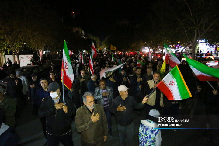 قافله عزاداری اربعین امام شهید در اصفهان